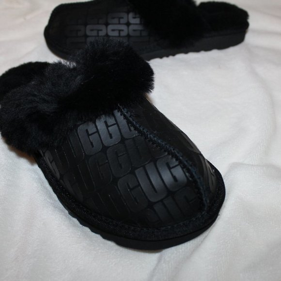 NIB‎ UGG LOGO WOMEN'S SUEDE SHEARLING COZY SLIDE SLIPPERS BLACK - Picture 6 of 11
